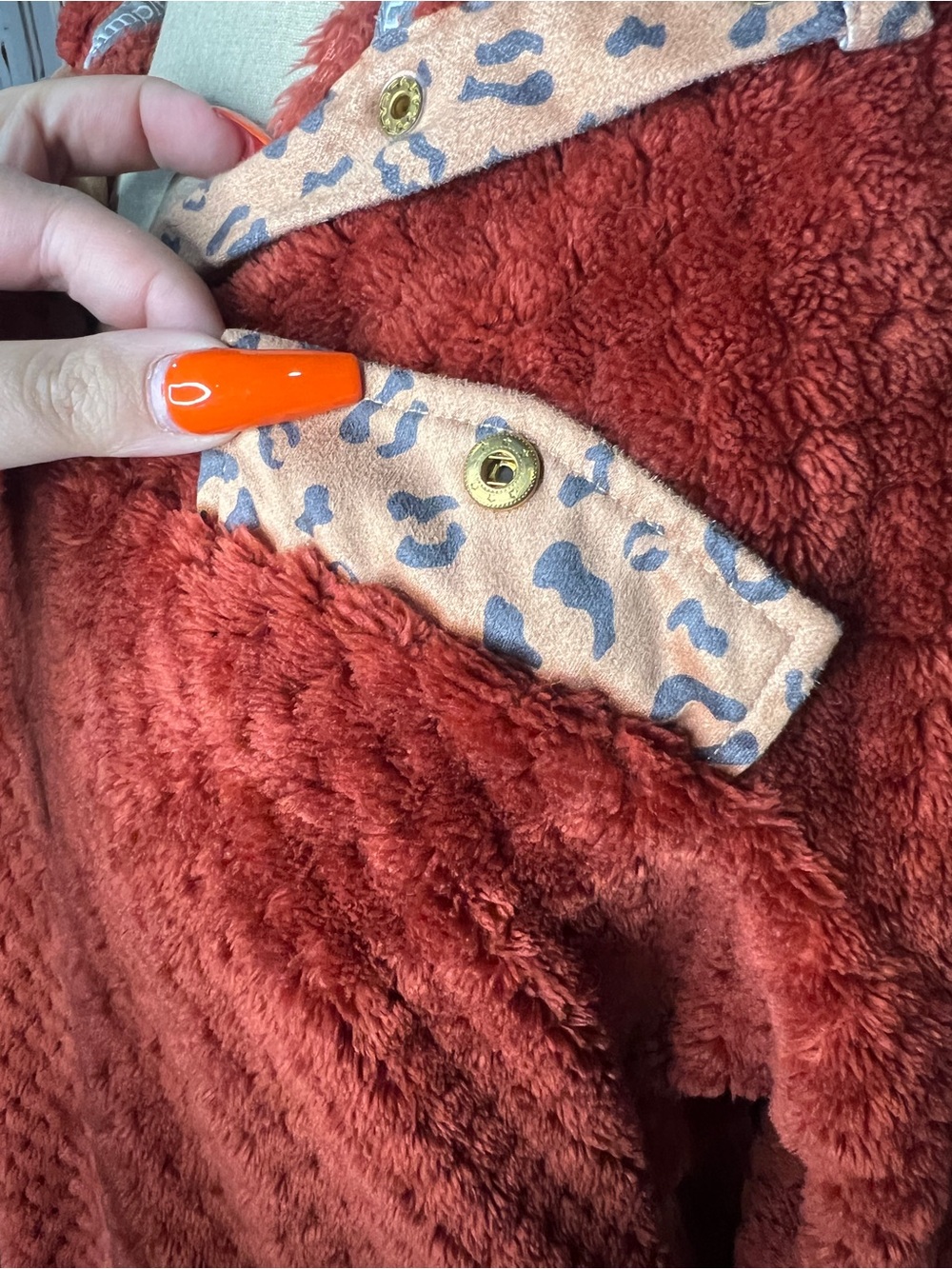 Fall Plush Pullover - Picture 5 of 9